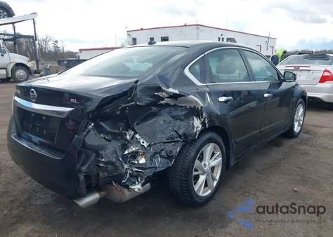 2015 Nissan Altima 2.5 Sl z USA, uszkodzony, nr VIN 1N4AL3AP1FC165836